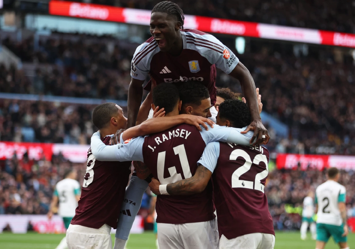 อัปเดตสถานการณ์ลุ้นท็อป 5 ใครจะคว้าตั๋วลุย ยูฟ่า แชมเปี้ยนส์ลีก