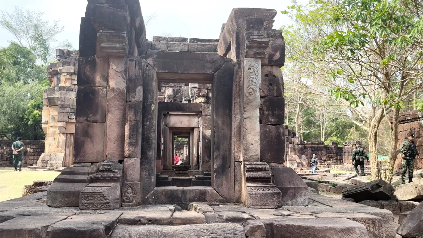 ปราสาทตาเมือนธม