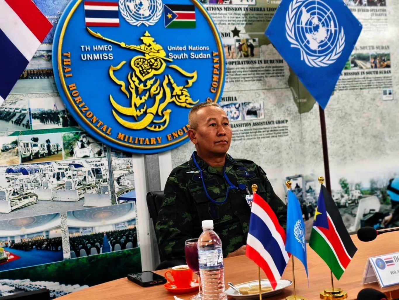 "บิ๊กปู" นัดเจรจา "ผบ.ทบ.กัมพูชา" วันนี้ เตรียมกางแผนที่ดูจุดขุดคูเลต