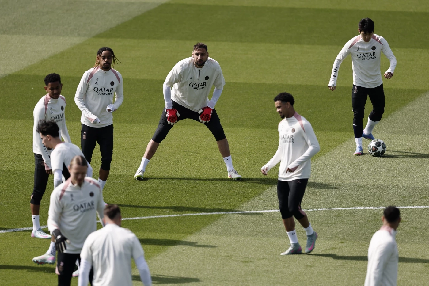 "เปแอสเช พบ อาร์เซนอล" วิเคราะห์ก่อนเกม, ความพร้อม, ช่องดูบอลสด