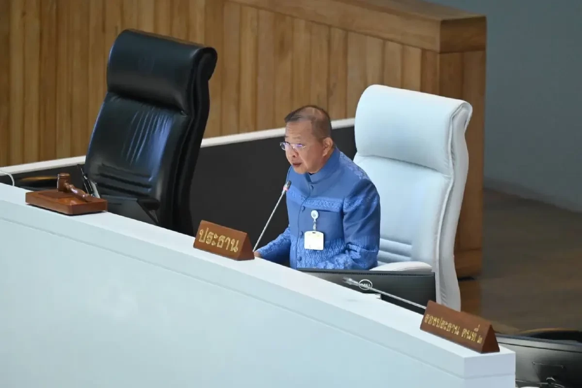 มติวุฒิสภา ให้ "เพียรศักดิ์ สมบัติทอง" ผ่านเป็น กก.ป.ป.ช.