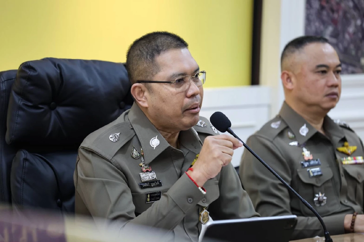 พล.ต.ต.นพศิลป์ พูลสวัสดิ์ รองผู้บัญชาการตำรวจนครบาล