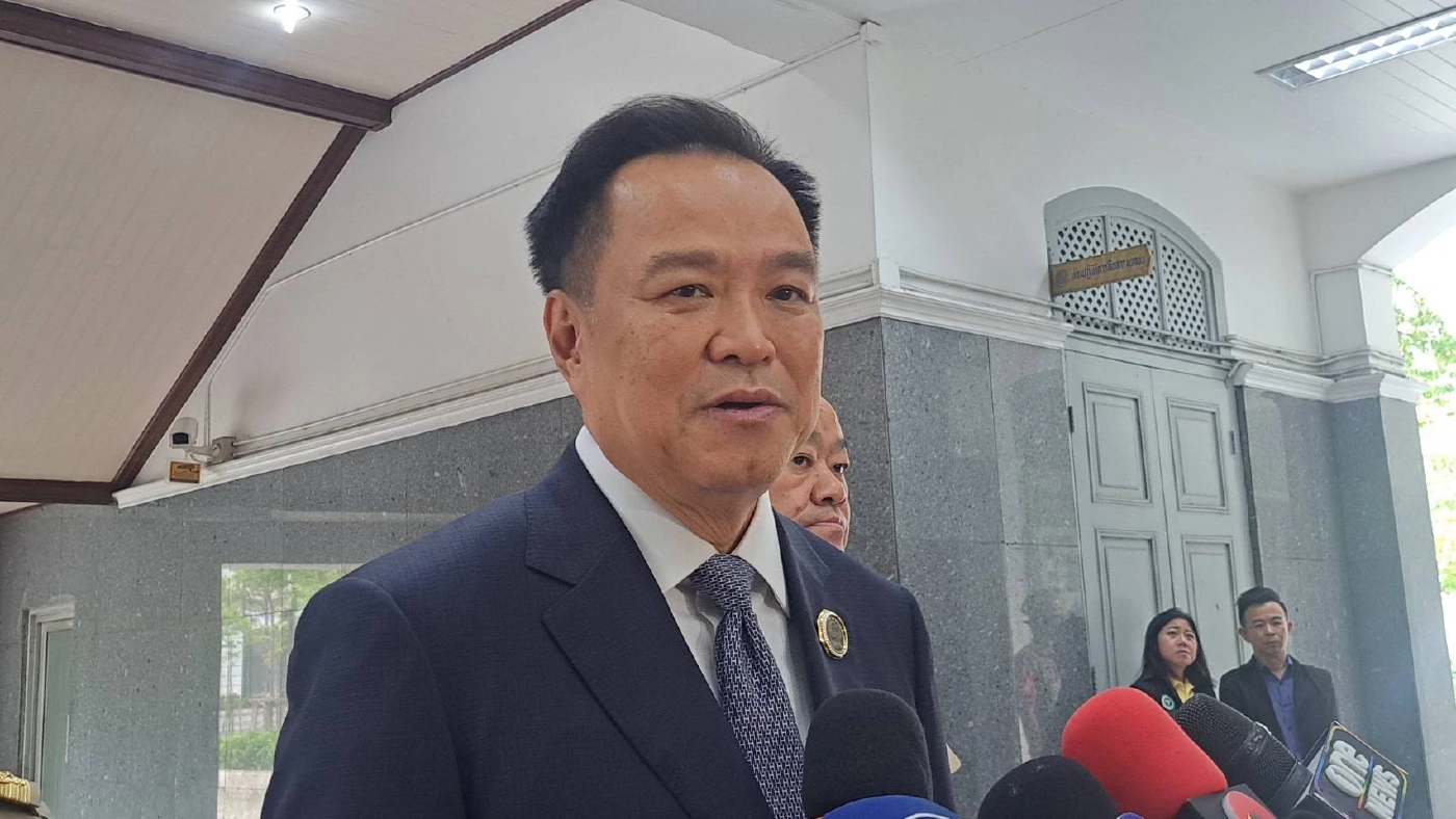 นายอนุทิน ชาญวีรกูล รองนายกฯ และ รมว.มหาดไทย