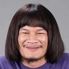 "จ่าลอด" พระเอก "ไทบ้าน เดอะซีรีส์" รถคว่ำ ตกมอเตอร์เวย์โคราช