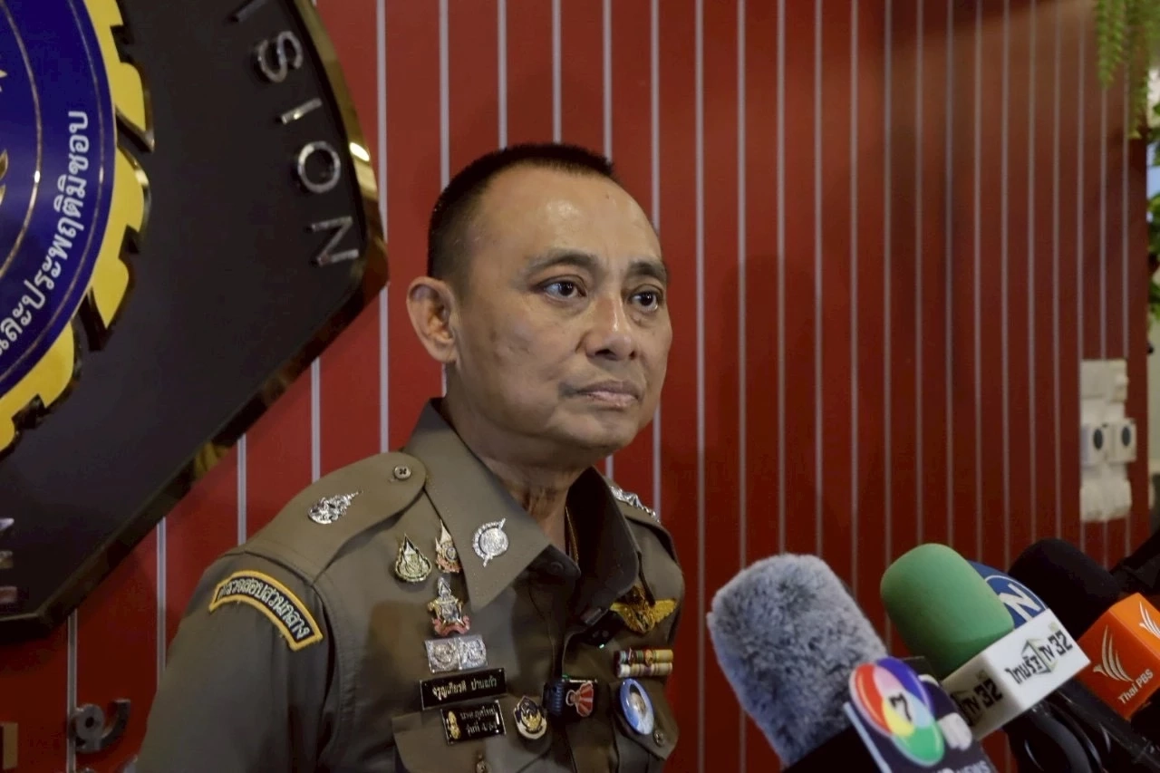 พล.ต.ต.จรูญเกียรติ ปานแก้ว รอง ผบช.ก.