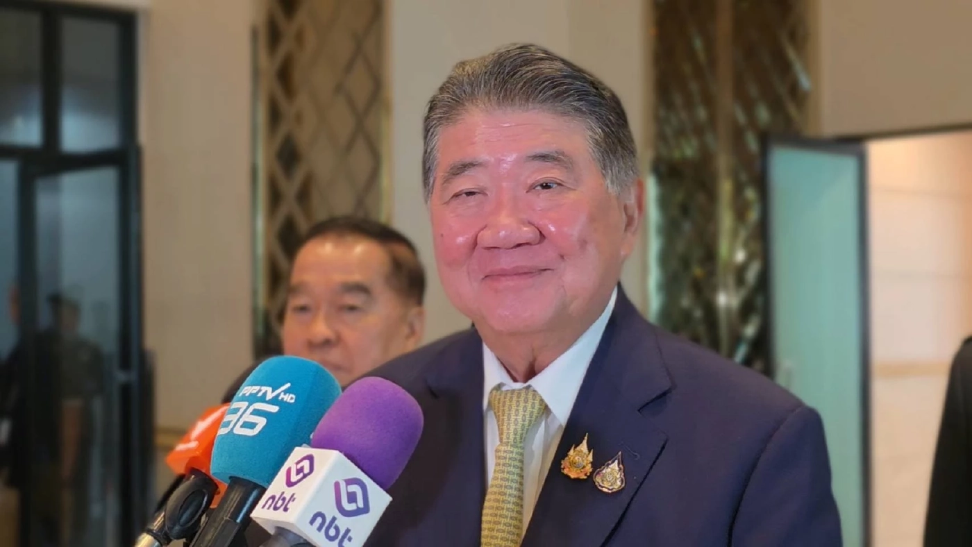 นายภูมิธรรม เวชยชัย รองนายกรัฐมนตรี และรัฐมนตรีว่ากระทรวงกลาโหม