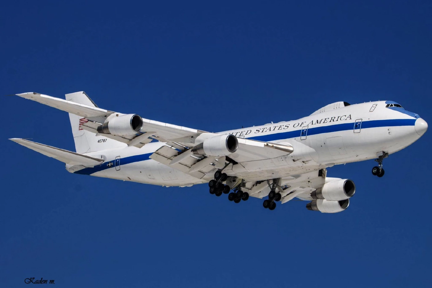 เครื่องบินวันสิ้นโลก "Doomsday" โผล่ หวั่นสงครามนิวเคลียร์