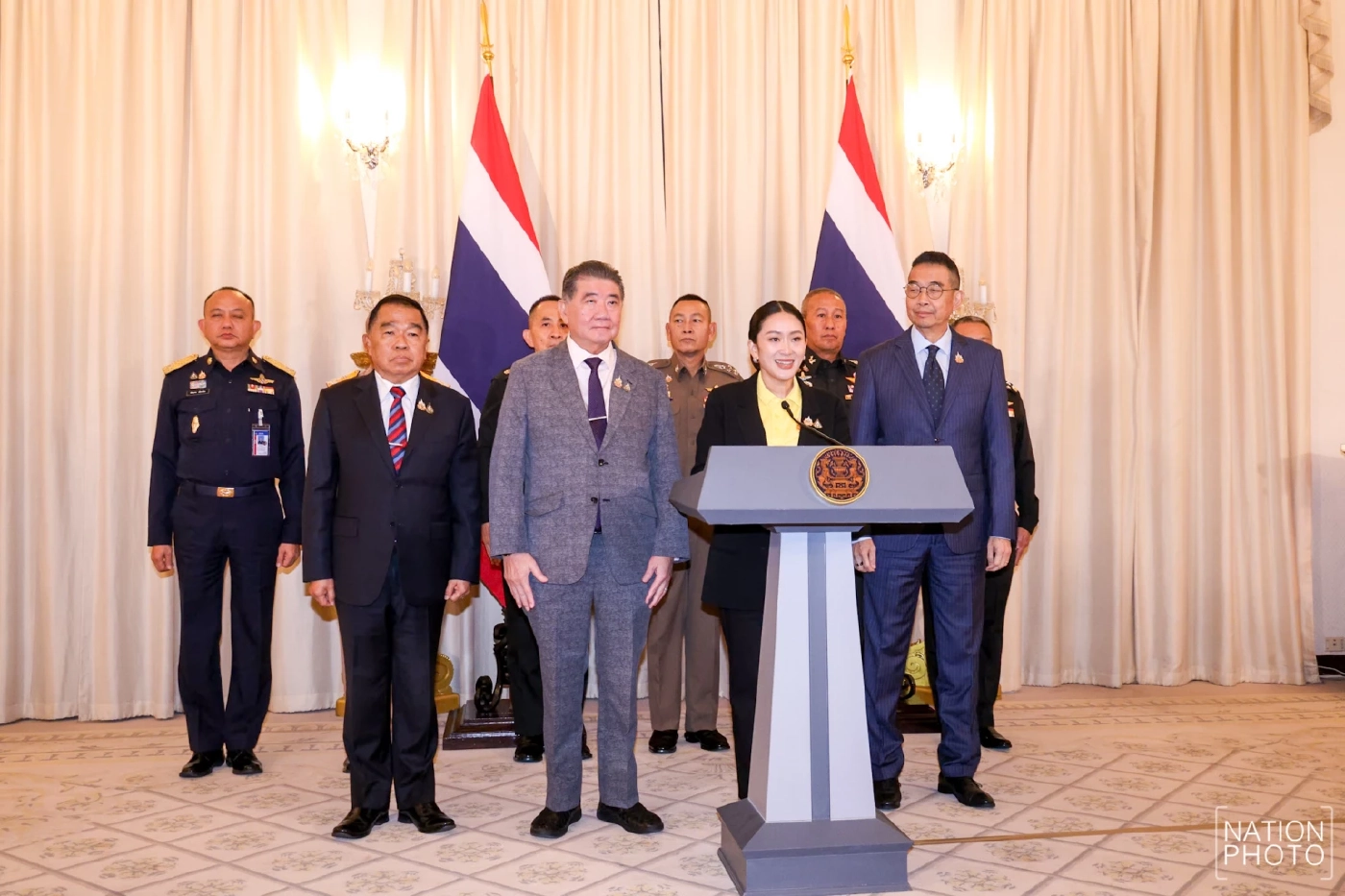 โพลชี้ ปชช.เกินครึ่งพอใจแนวทางแก้ปัญหากัมพูชาของนายกฯ