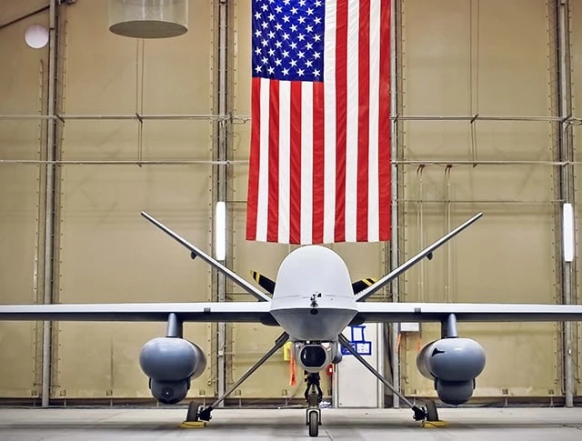 "ทรัมป์" ไฟเขียว "ทหาร-นาวิก"  เตรียมใช้โดรนทหารตรวจการ จับผู้ประท้วงใน LA