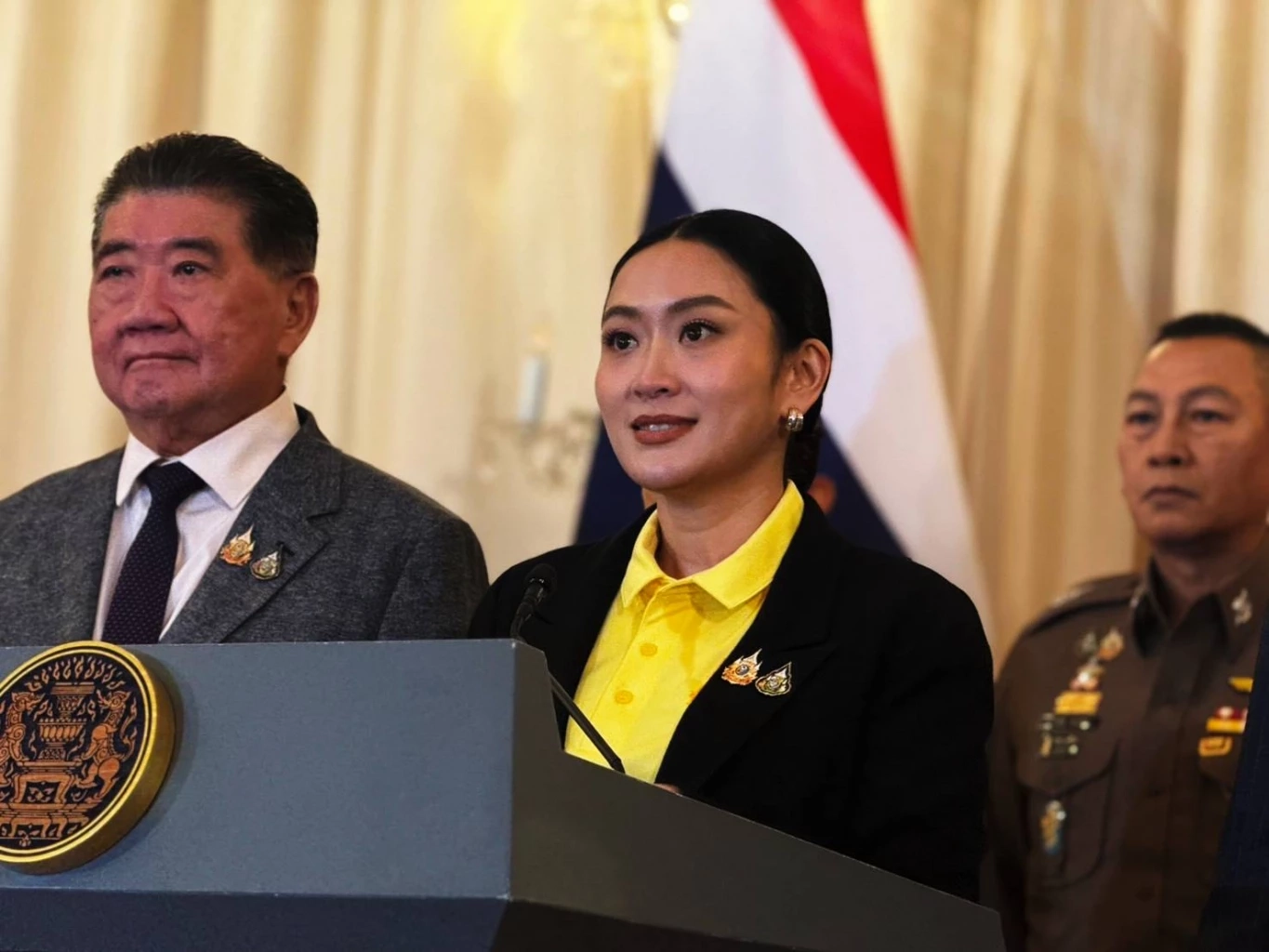 "นายกฯอิ๊งค์" น้ำตาคลอ แถลง "ขออภัย คนไทย" ปม "คลิปเสียงคุย ฮุนเซน"