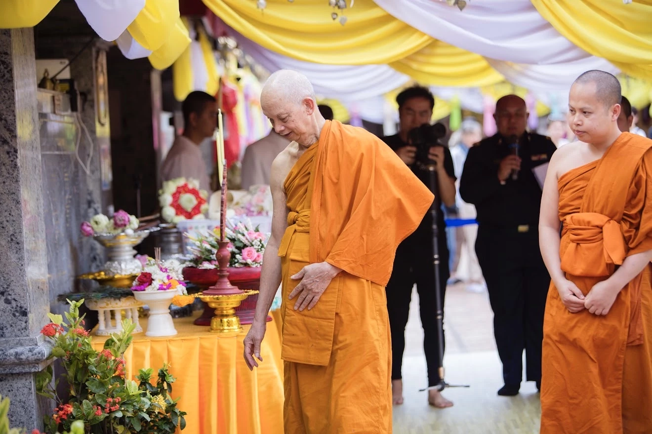 หัวหน้าพรรคก้าวอิสระ ขอคนไทยพ้นขัดแย้งภายใน-ภายนอกประเทศ