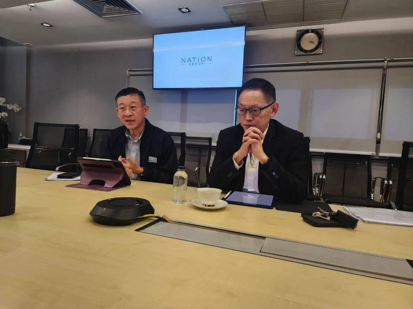 "เลขา สปสช."พบ "เครือเนชั่น" โชว์เอกสารแจงงบ "บัตรทอง" ไม่วิกฤต