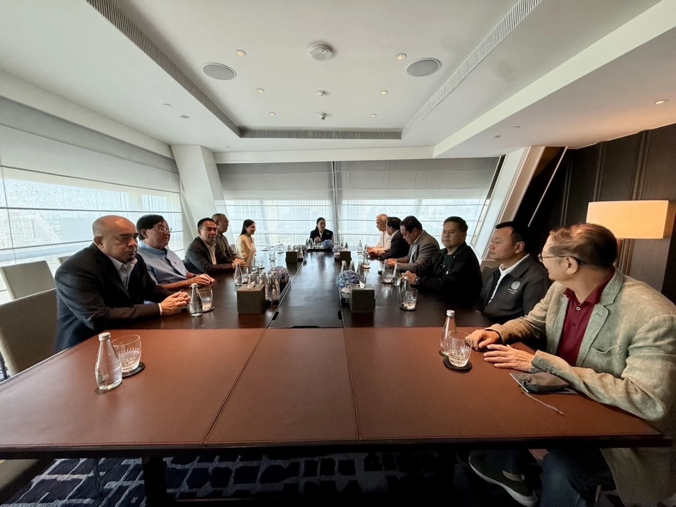 เปิด 5 ประเด็นอินไซต์ "นายกฯอิ๊งค์" หารือแกนนำพรรคร่วมรัฐบาล