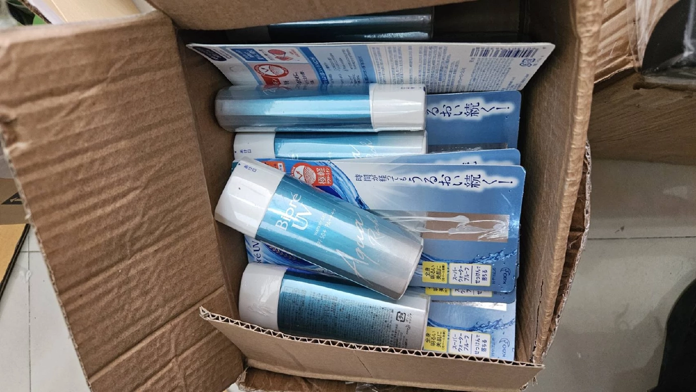 เตือนภัย! ครีมปลอมยี่ห้อดัง ปอศ.บุกยึดสินค้ากว่า 2,300 ชิ้น