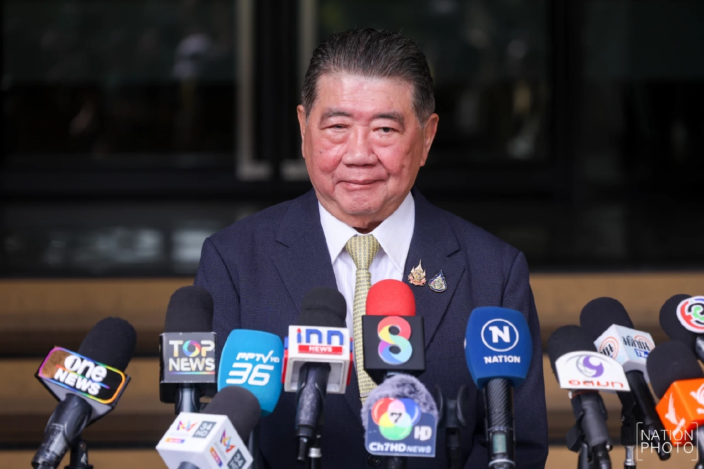 นายภูมิธรรม เวชยชัย รองนายกรัฐมนตรี และรัฐมนตรีว่าการกระทรวงกลาโหม