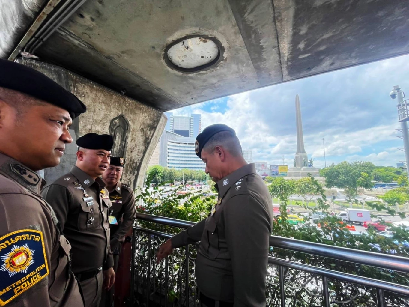 "ผบก.น.1" ลงพื้นที่ดูจุดจัดการชุมนุม 28 มิ.ย. ที่อนุสาวรีย์ชัยสมรภูมิ วางมาตรการดูแลความปลอดภัยเข้ม