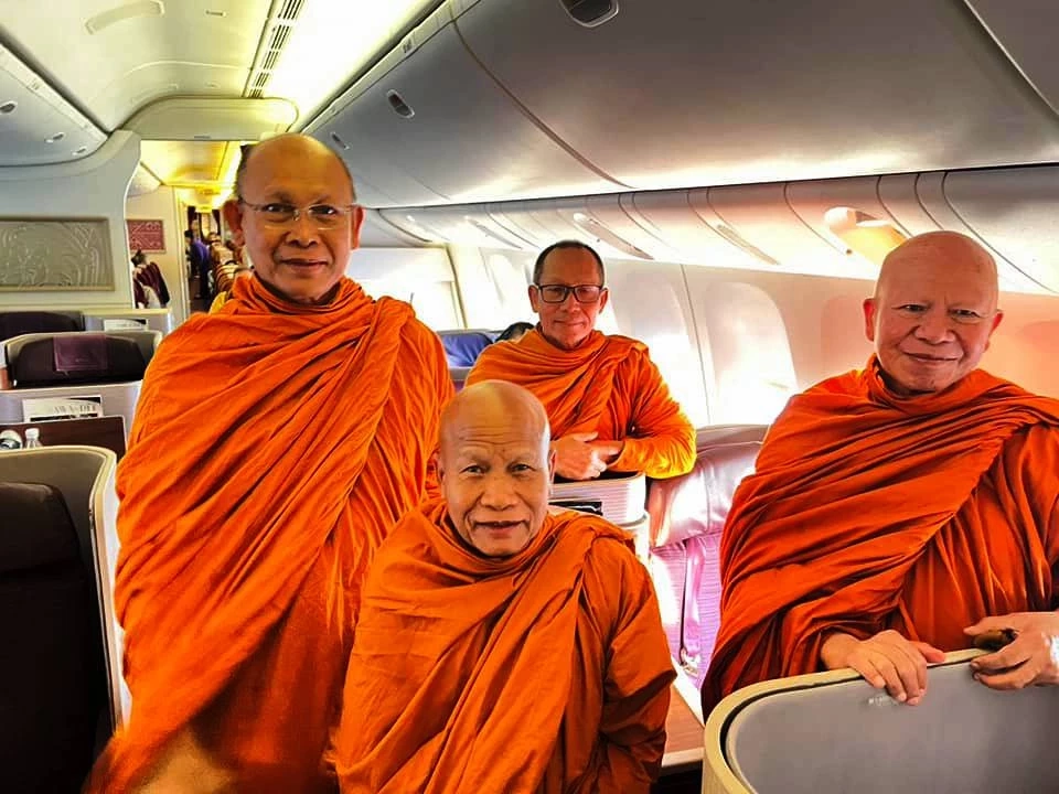 "อดีตพระพรหมเมธี" กลับไทยสู้คดี "เงินทอนวัด" หลังลี้ภัยไป "เยอรมนี" 7 ปี