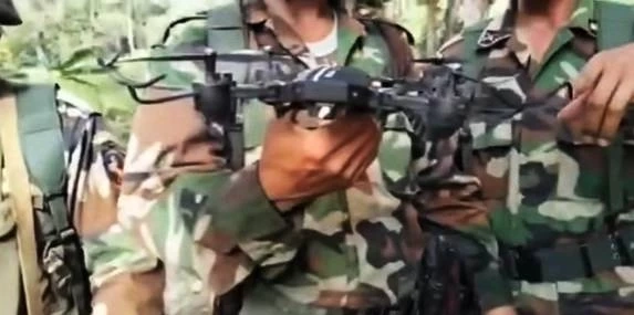 สื่อ "กัมพูชา" รายงานยึด "โดรน" ที่อ้างว่า เป็นของ "ทหารไทย" บินมาสอดแนม