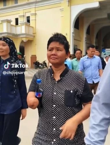 ส่ง "ป้าวันนารี" ขอทานกัมพูชาตัวตึง ขึ้นเเบล็คลิสต์ ส่งกลับกัมพูชา