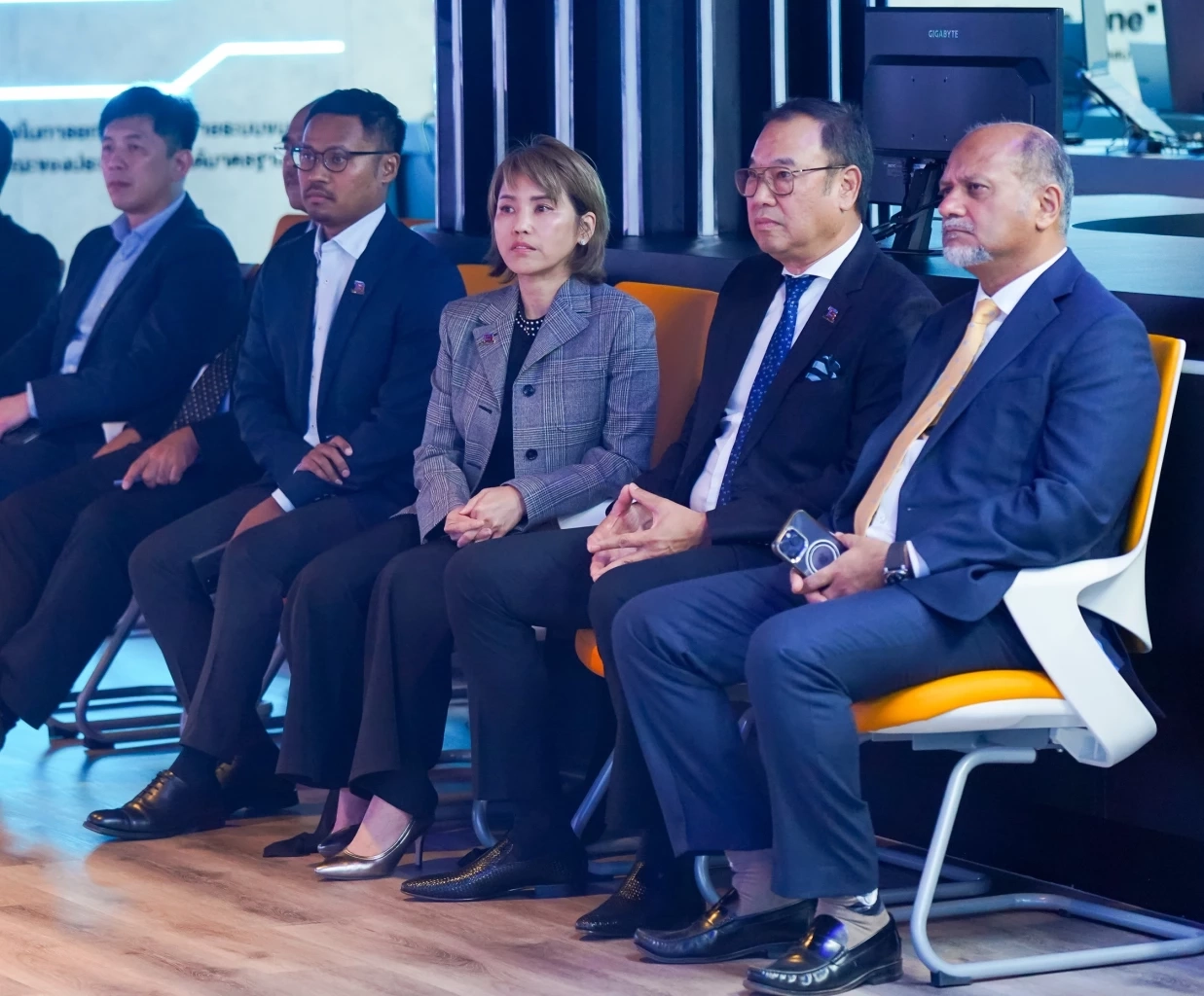 ไทย สมายล์ บัส เปิดบ้านรับรัฐมนตรีมาเลเซีย ดูงานระบบจัดการ