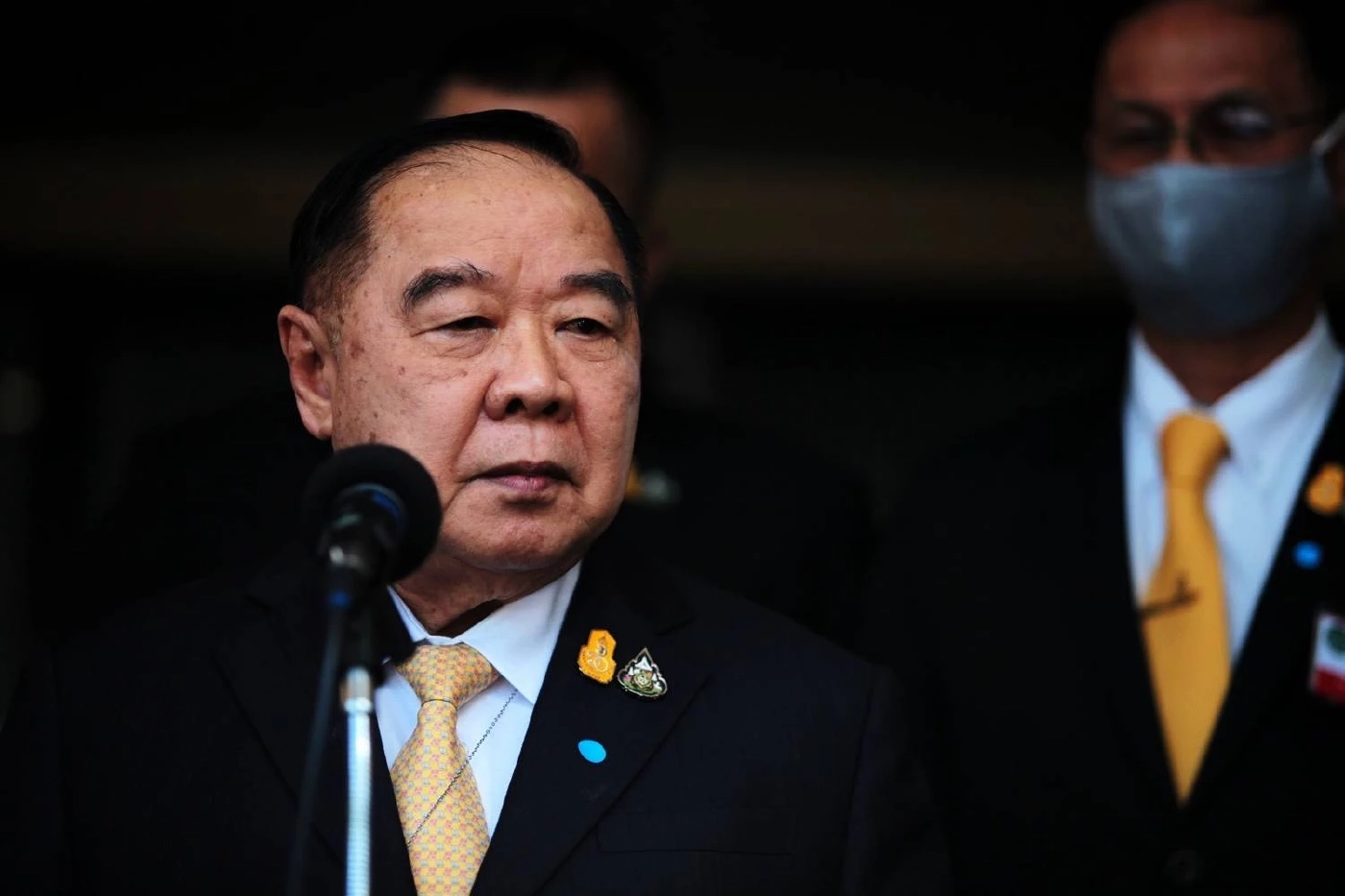 "บิ๊กป้อม" ส่งกำลังใจให้ "ทหารแนวหน้า" ยึดมั่นสันติภาพ หาก "รุกล้ำอธิปไตย" ต้องพร้อม "ปกป้องด้วยชีวิต"