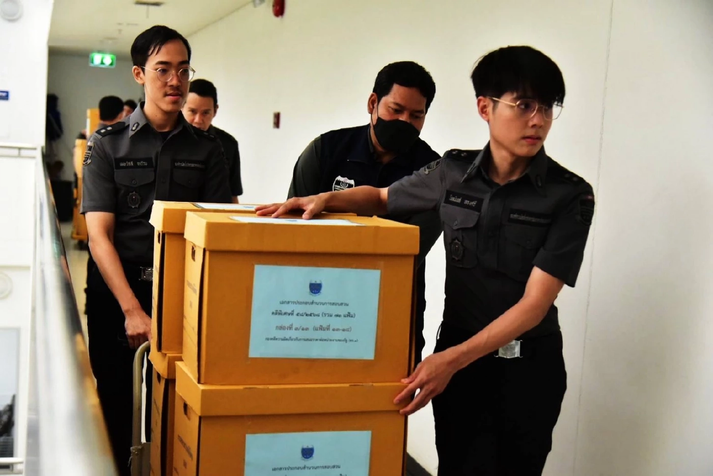 "ดีเอสไอ" ส่งสำนวน 31,224 แผ่น คดี "ฮั้วสร้างตึก สตง." ให้ ป.ป.ช. พบเจ้าหน้าที่รัฐพัวพันทุจริต