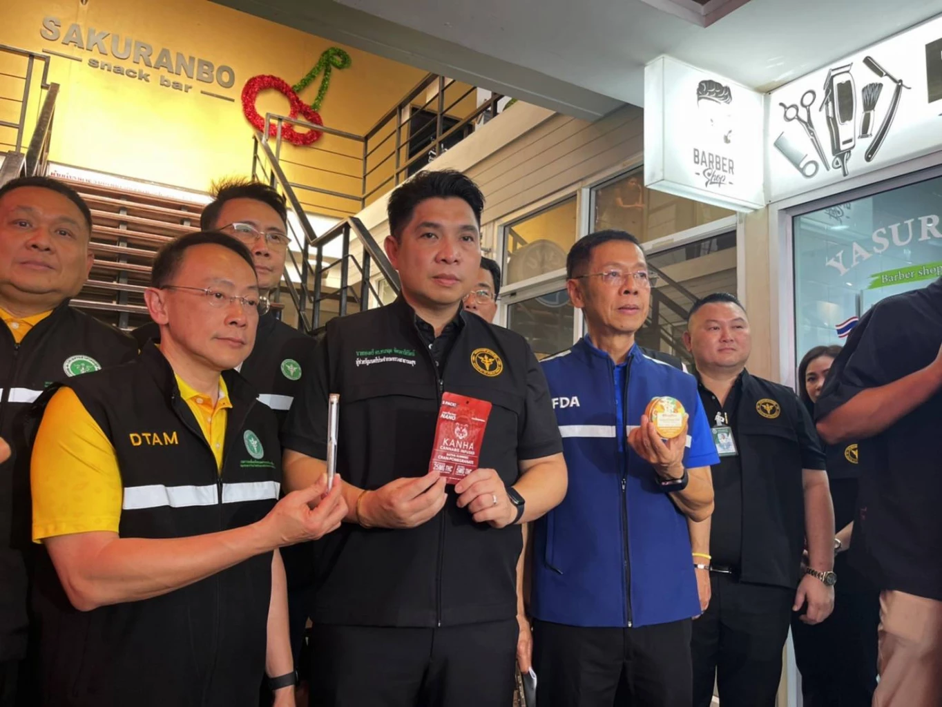เปิดปฏิบัติการตรวจสอบ \"ร้านกัญชา\" ทั่ว กทม. 20 จุด จัดระเบียบให้ถูกต้อง