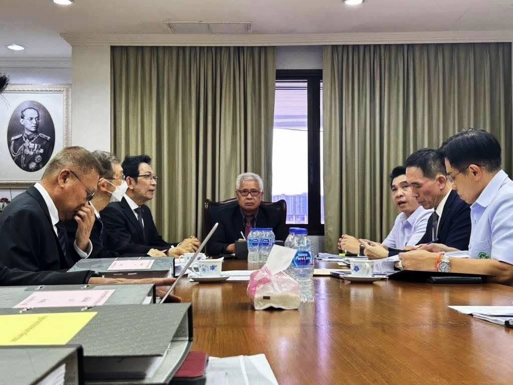 "สมศักดิ์" โพสต์แจงเหตุ "เข้าร่วมประชุมแพทยสภา" เพราะเหตุนี้