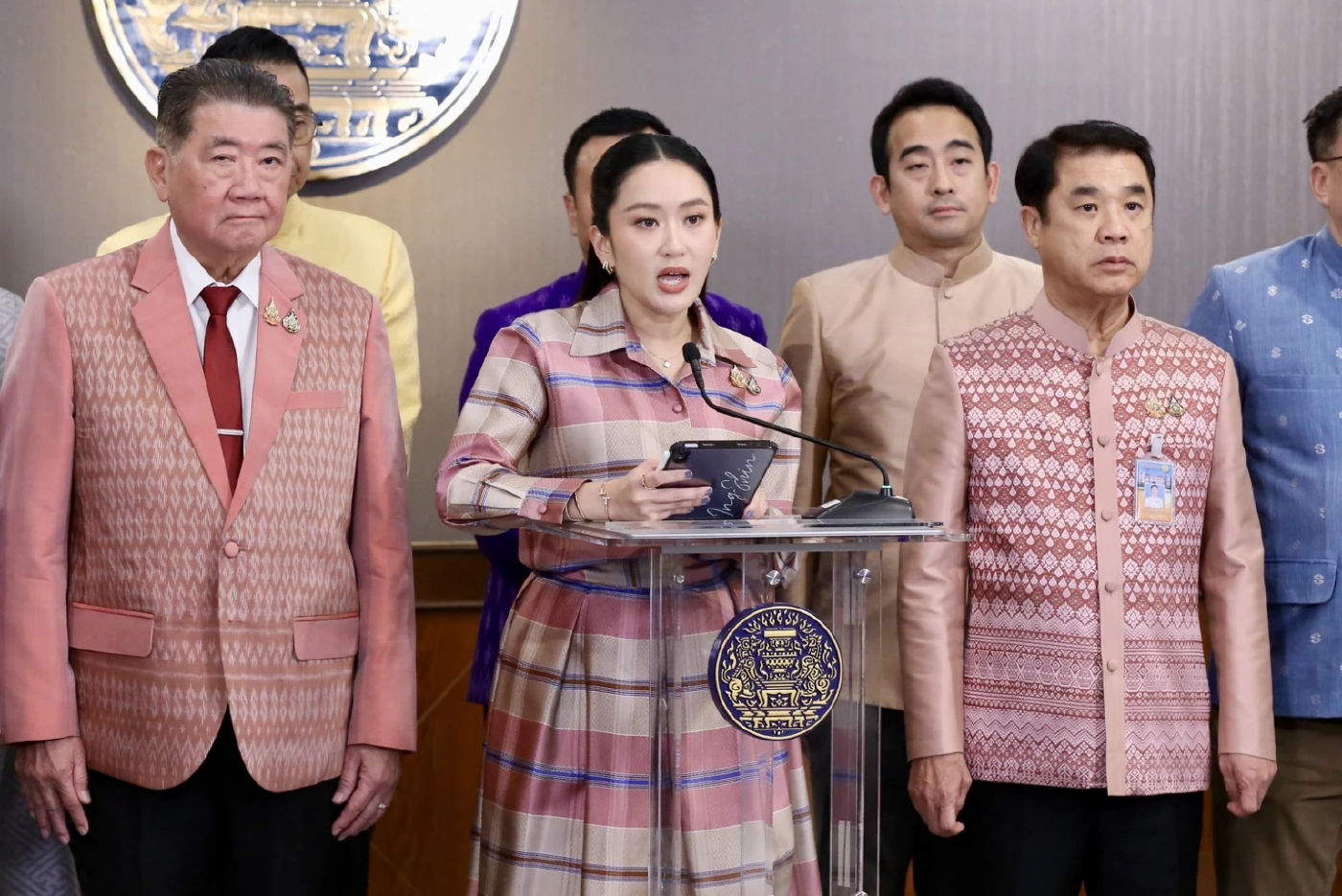 \"แพทองธาร\" ยัน รมว.กลาโหม ต้องเป็นคนเหมาะสม ดูเรื่องชายแดนได้