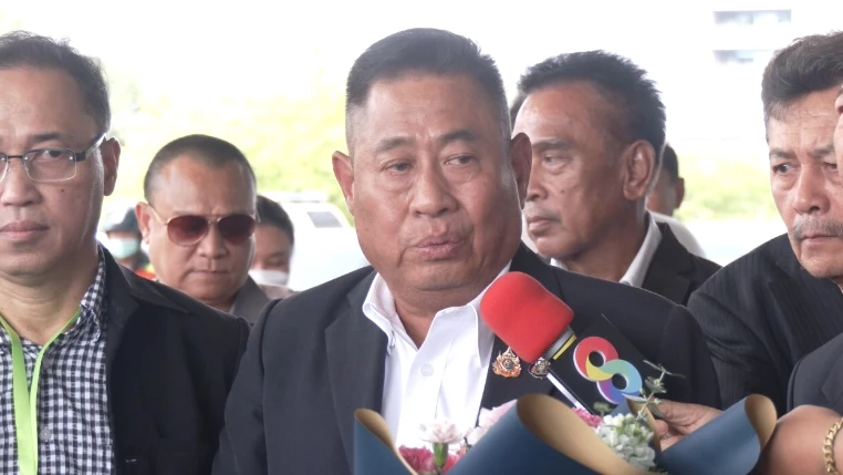 ณฐพร โตประยูร
