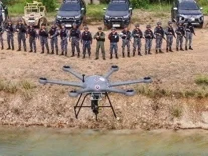 "ทอ." โชว์ "โดรนติดอาวุธ" ร่วมภารกิจ "ลาดตระเวนป้องกันฐานบิน"