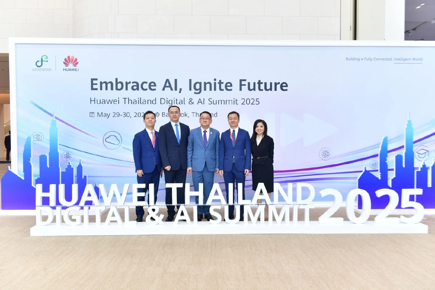 กระทรวงดีอีดันไทยศูนย์กลางด้านดิจิทัล - AI ของอาเซียน