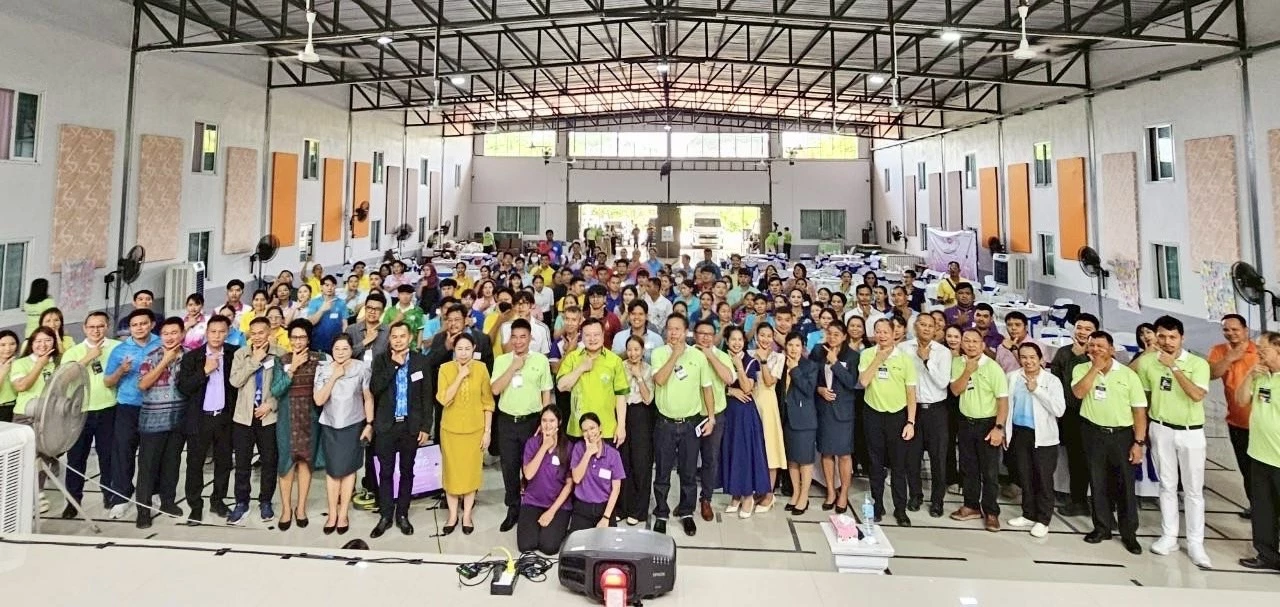 \"สถาบันการสร้างชาติ\" ปลุกพลังเยาวชน 5 จังหวัด สร้างคนรุ่นใหม่พัฒนาประเทศ
