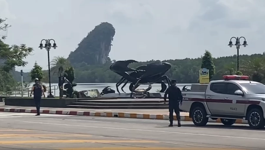 ระทึก! ซุก "ระเบิด" แหลมพรหมเทพ-หาดป่าตอง จ.ภูเก็ต และที่ จ.กระบี่ อีก 1 จุด