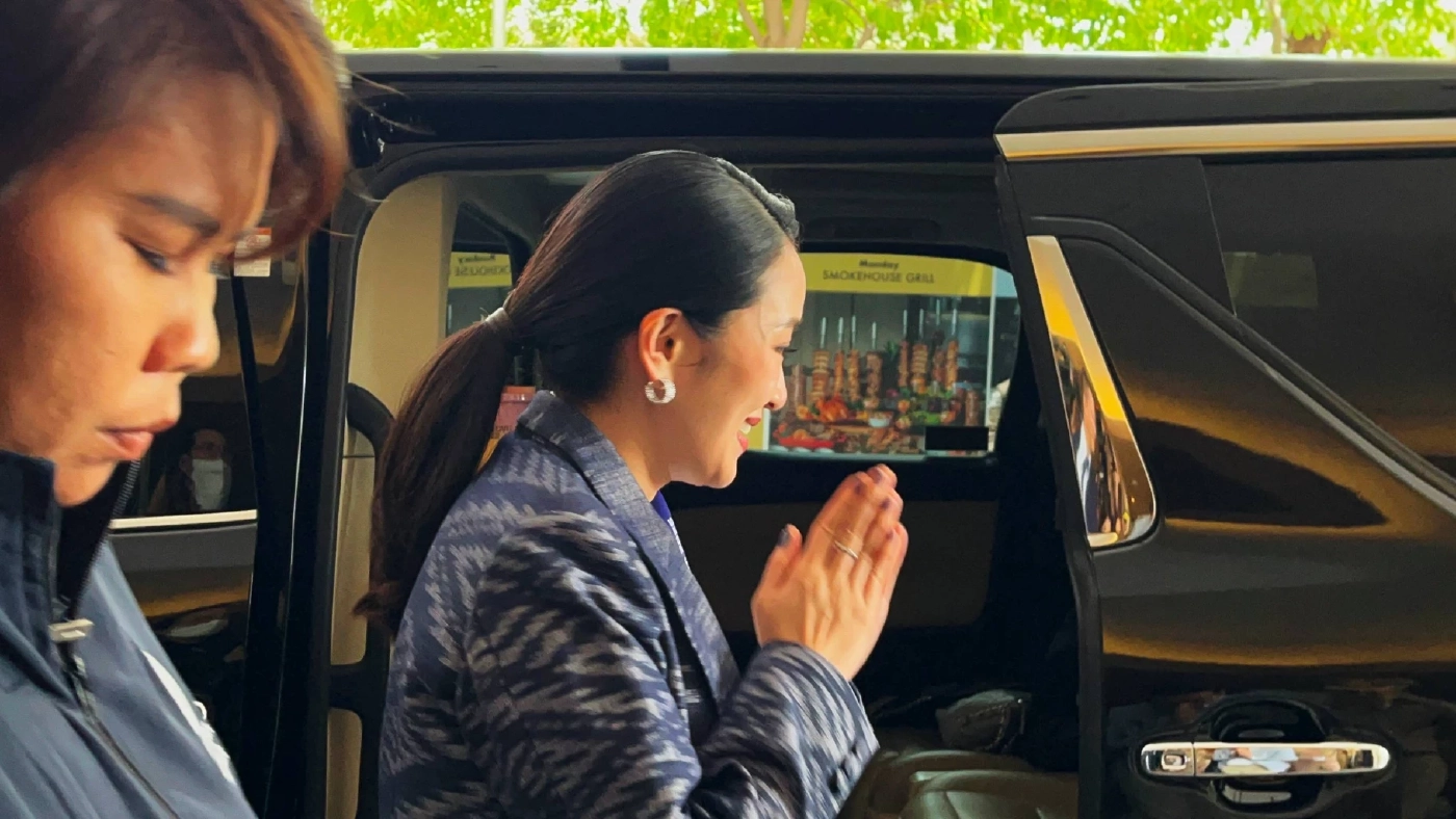 เปิดคลิป! "นายกฯ" เมิน สื่อถาม ปม "ภท.ยื่นซักฟอก-ฮุนเซน ทำนาย 3 เดือนเปลี่ยน "นายกฯ"