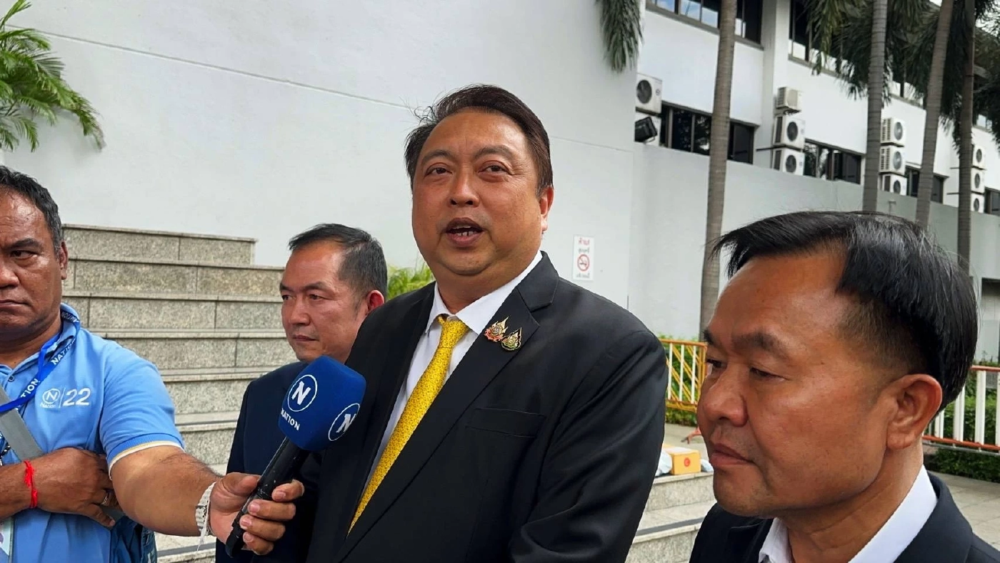 "สุชาติ" เตรียมนัดกลุ่ม "18 อรหันต์" ถกท่าทีทางการเมืองเย็นนี้ ไม่ได้ขู่รัฐบาล