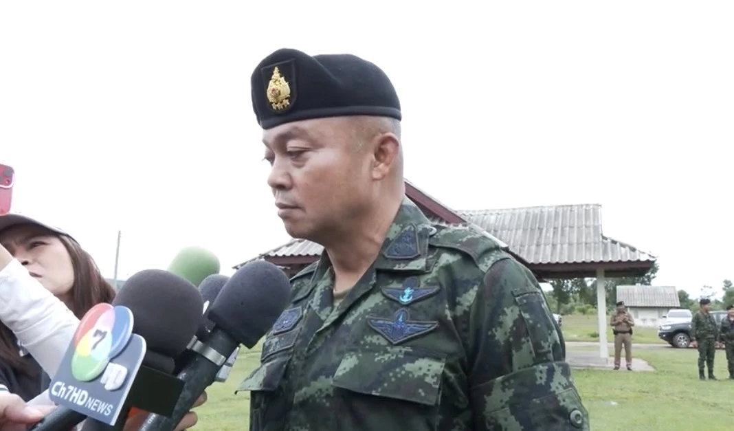 พลโท บุญสิน พาดกลาง แม่ทัพภาคที่ 2