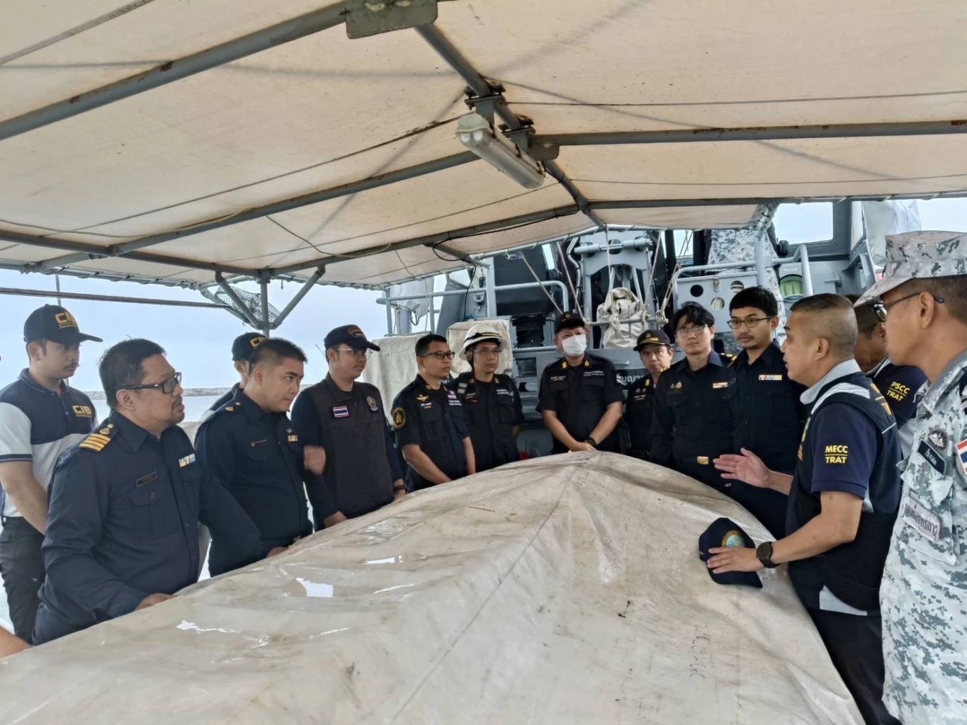 ตรวจสอบเรือบรรทุกน้ำมันส่งกัมพูชา จอดทอดสมอใกล้ทะเลเกาะกูด