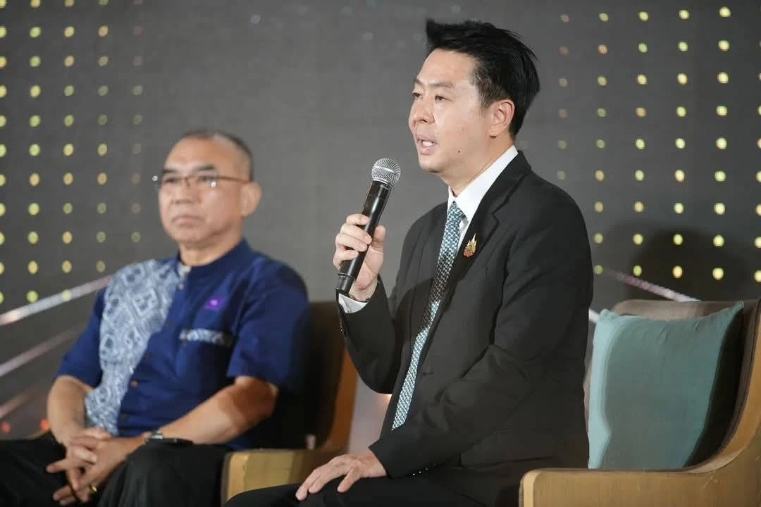 "นายกเบียร์" รับมอบเครื่องหมายรับรอง "เมืองพัทยา" แหล่งท่องเที่ยว 5 ดาว