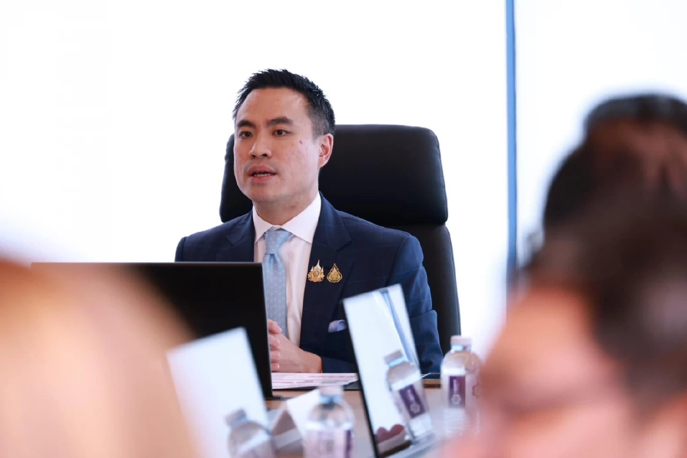 เอกนัฏ พร้อมพันธุ์ เลขาธิการพรรครวมไทยสร้างชาติ