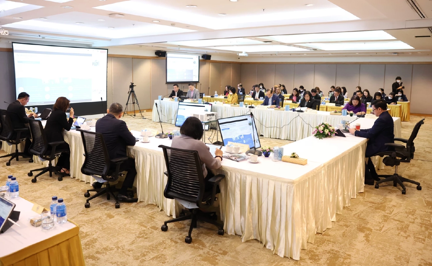 ประชุมสมาคมสถาบันการเงินของรัฐ หนุนธุรกิจรับมือภาษีสหรัฐ