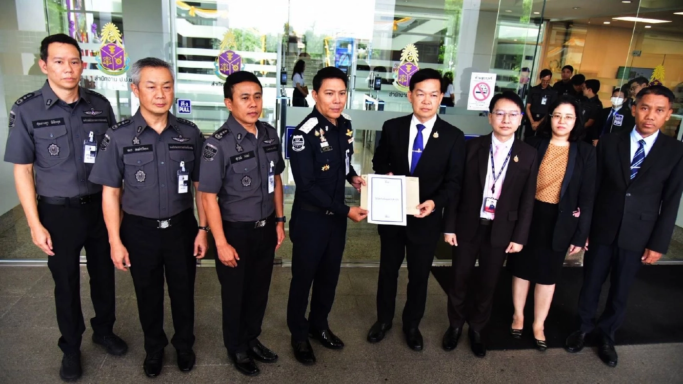 "ดีเอสไอ" ส่งสำนวน 31,224 แผ่น คดี "ฮั้วสร้างตึก สตง." ให้ ป.ป.ช. พบเจ้าหน้าที่รัฐพัวพันทุจริต