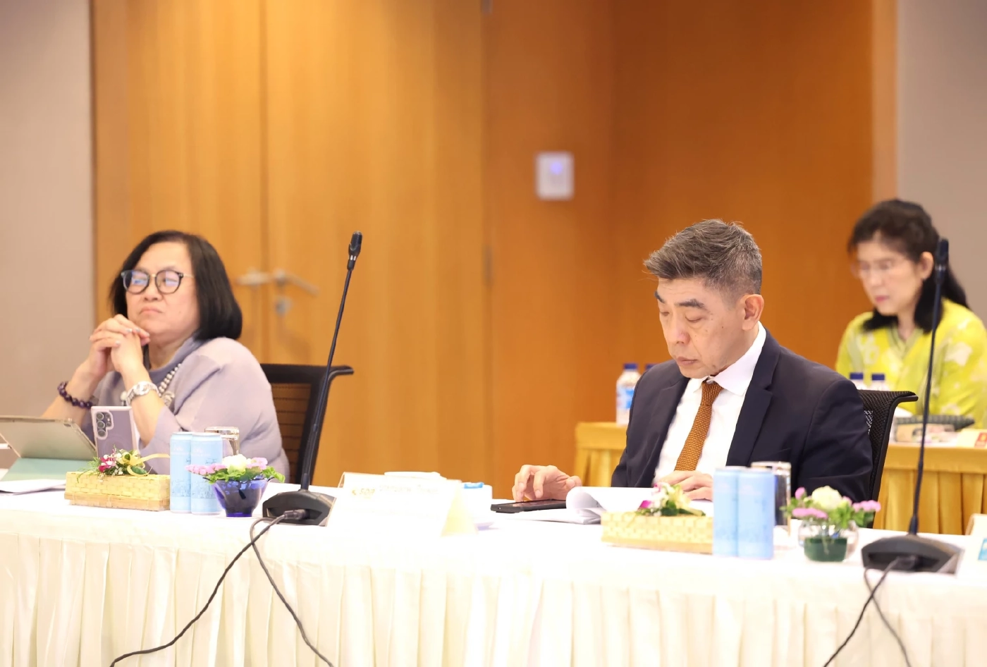 ประชุมสมาคมสถาบันการเงินของรัฐ หนุนธุรกิจรับมือภาษีสหรัฐ