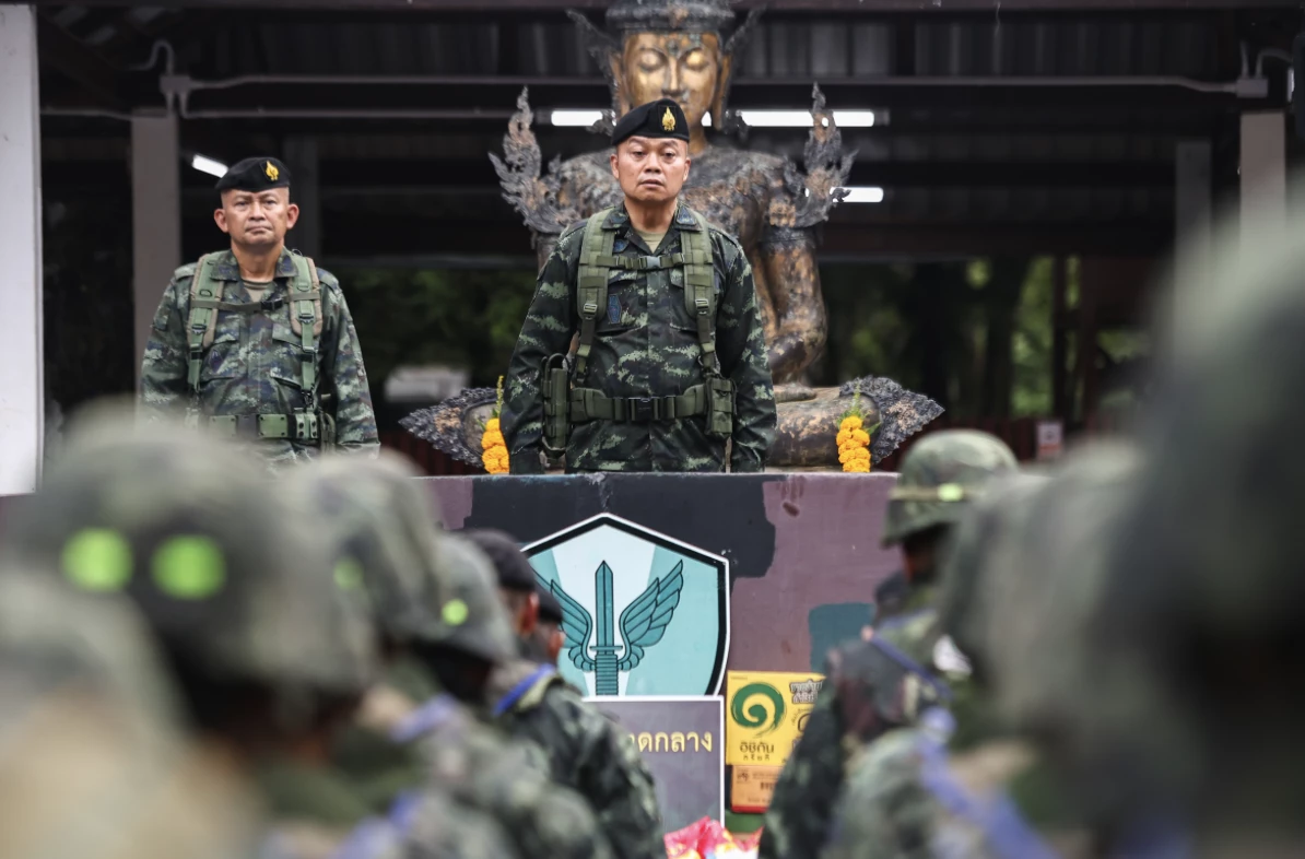 พล.ท.บุญสิน พาดกลาง แม่ทัพภาคที่ 2 (มทภ.2)
