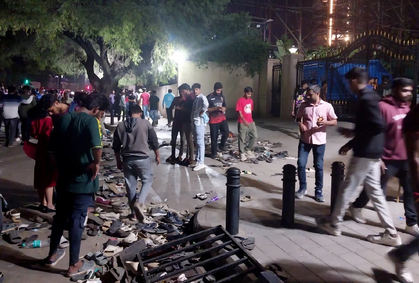 โศกนาฏกรรมหน้าเวทีฉลองแชมป์คริกเก็ตที่อินเดีย ดับอย่างน้อย 11 ราย