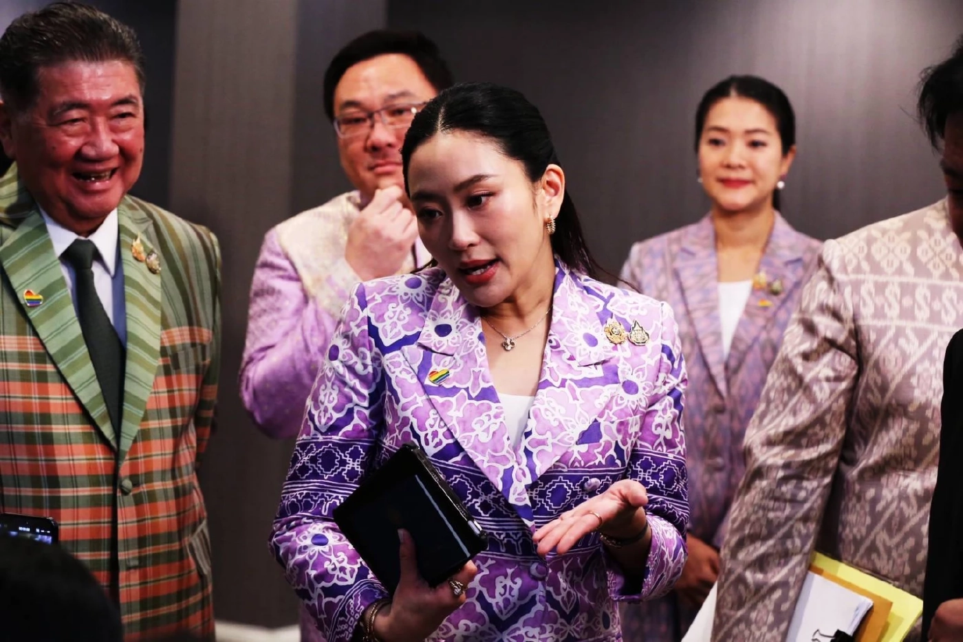 "นายกฯอิ๊งค์" รับมีคิด "ปรับ ครม." แต่ยังไม่ 100% ขอเวลาเหมาะสม