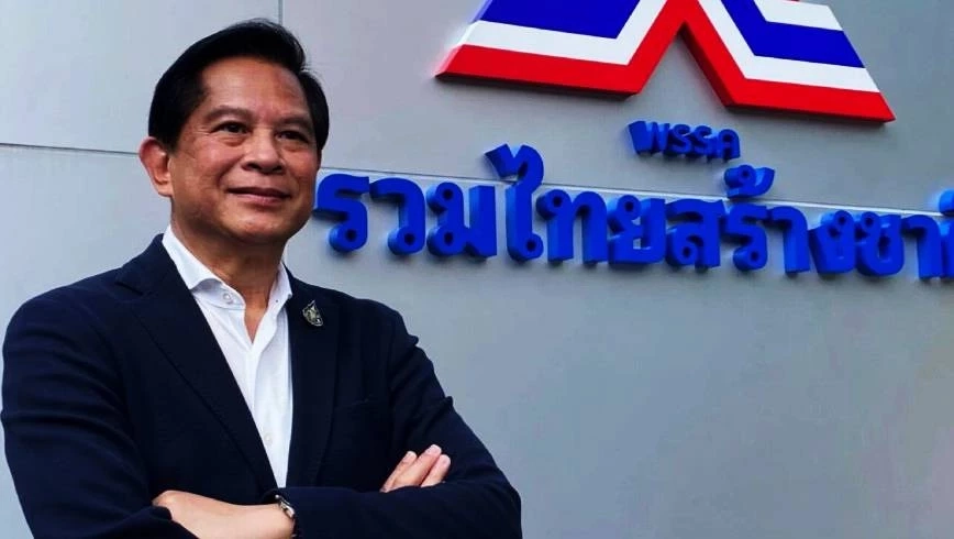 คณิตศาสตร์การเมือง! พรรคแตกเป็น 2 ซีก สาวไส้กันผ่านสื่อ "รทสช." อยู่กันครบ หรือจบที่หลุด 1