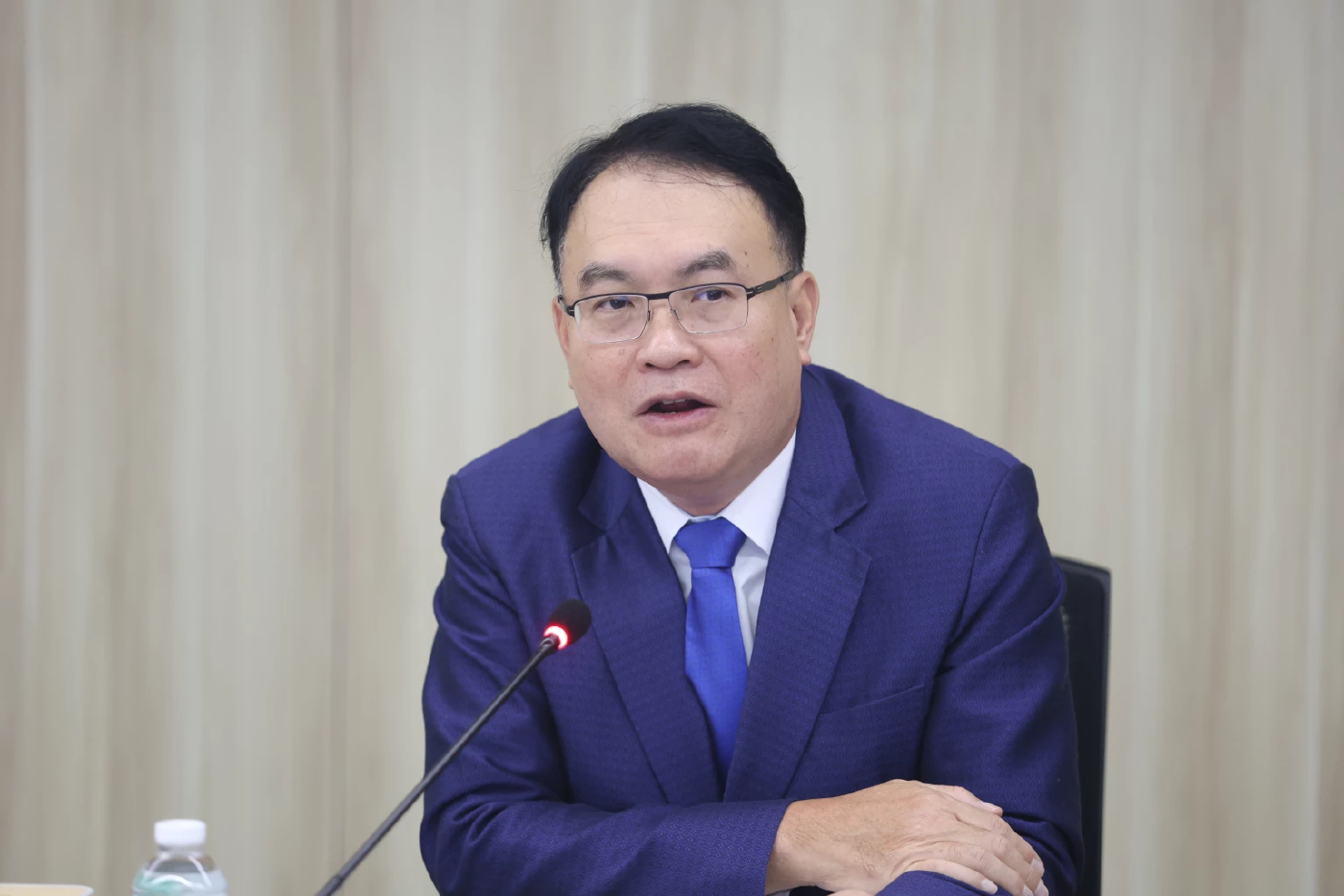 นายนาวา จันทนสุรคน รองประธานสภาอุตสาหกรรมแห่งประเทศไทย