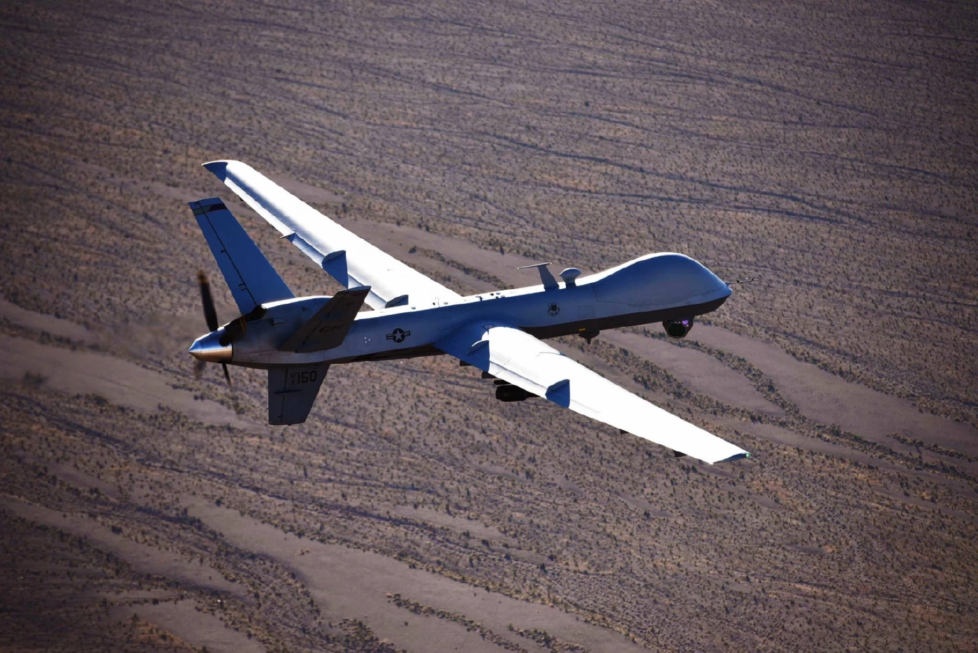 "ทรัมป์" ไฟเขียว "ทหาร-นาวิก"  เตรียมใช้โดรนทหารตรวจการ จับผู้ประท้วงใน LA