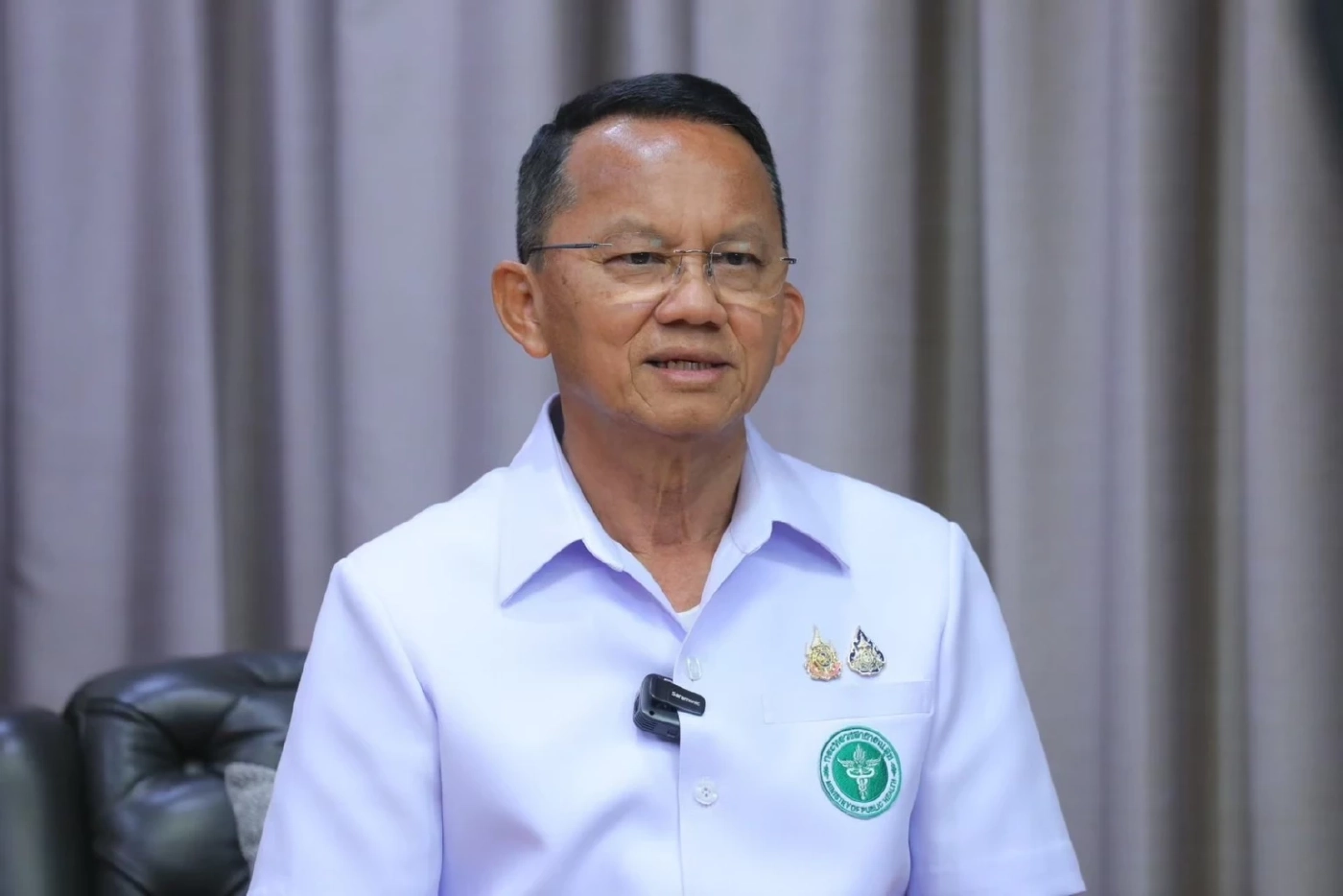 นายสมศักดิ์ เทพสุทิน รัฐมนตรีว่าการกระทรวงสาธารณสุข